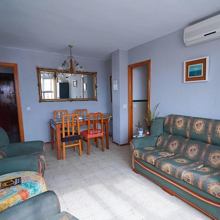 Habitaciones Privadas Con Cama Doble En Sevilla المظهر الخارجي الصورة