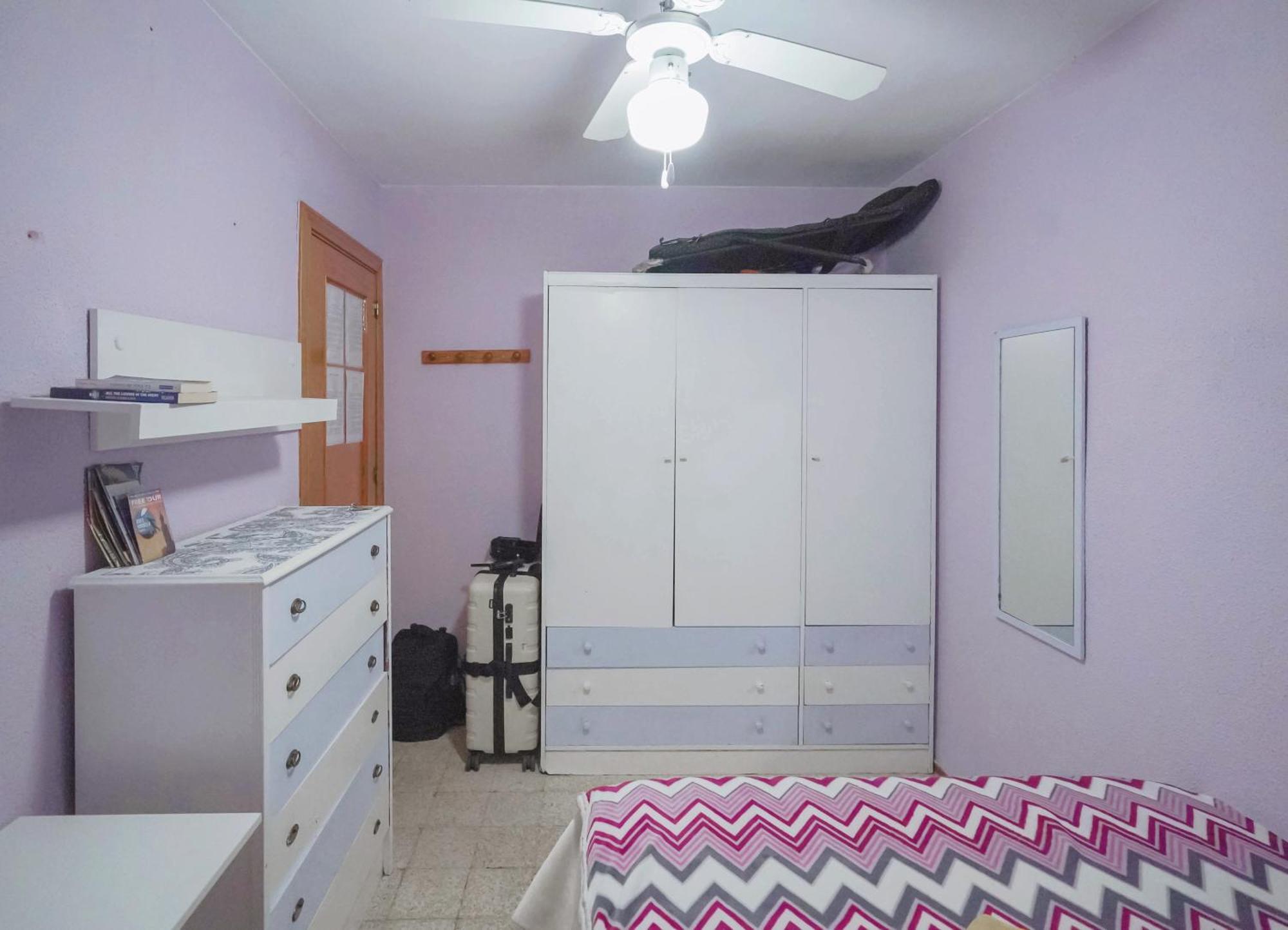 Habitaciones Privadas Con Cama Doble En Sevilla المظهر الخارجي الصورة