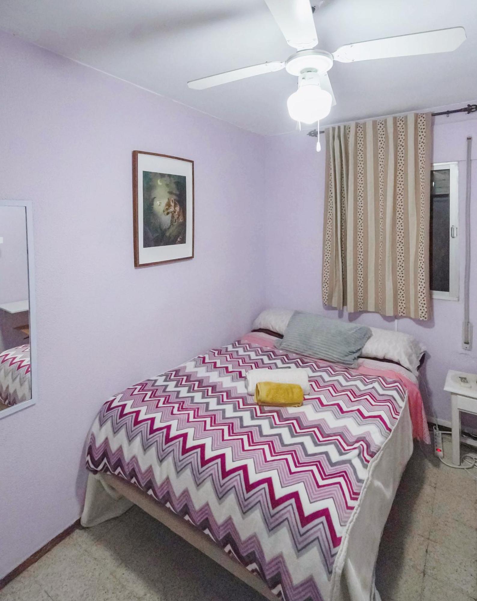 Habitaciones Privadas Con Cama Doble En Sevilla المظهر الخارجي الصورة