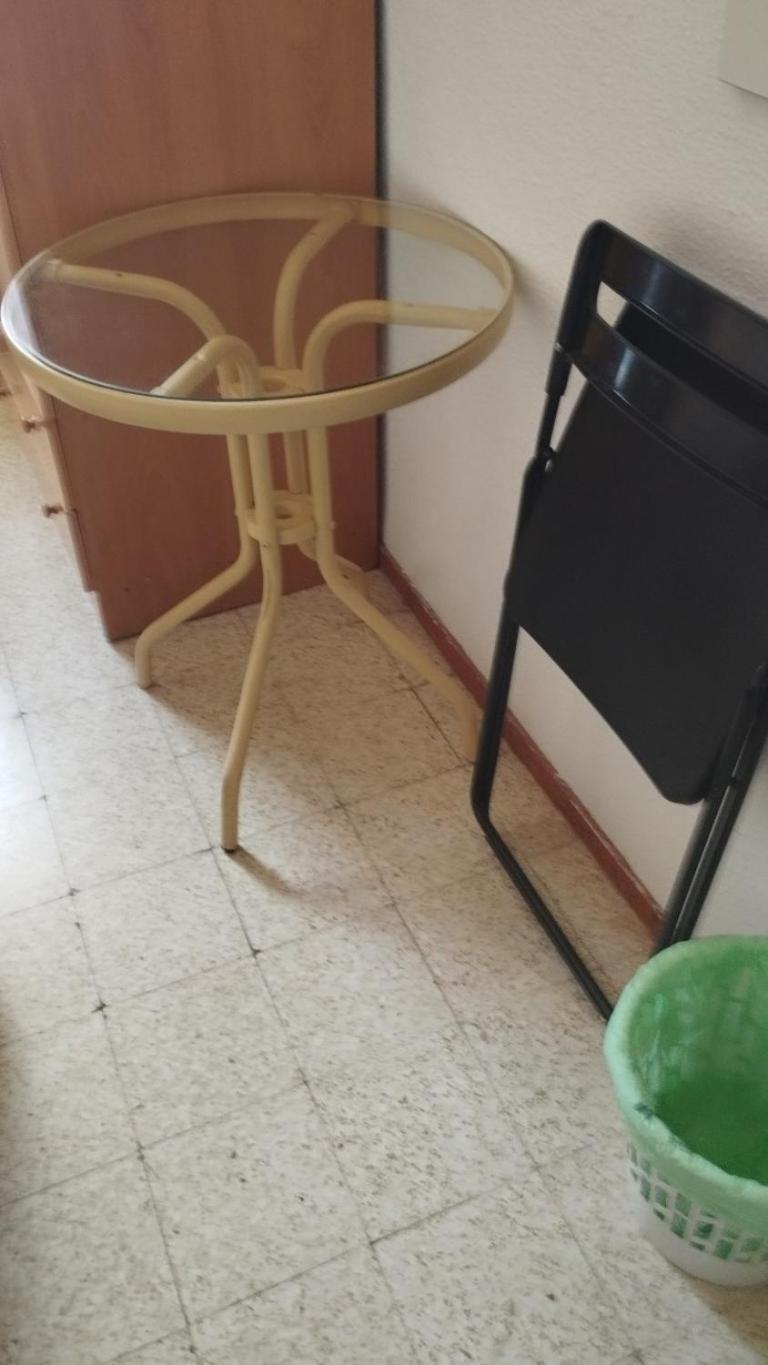 Habitaciones Privadas Con Cama Doble En Sevilla المظهر الخارجي الصورة