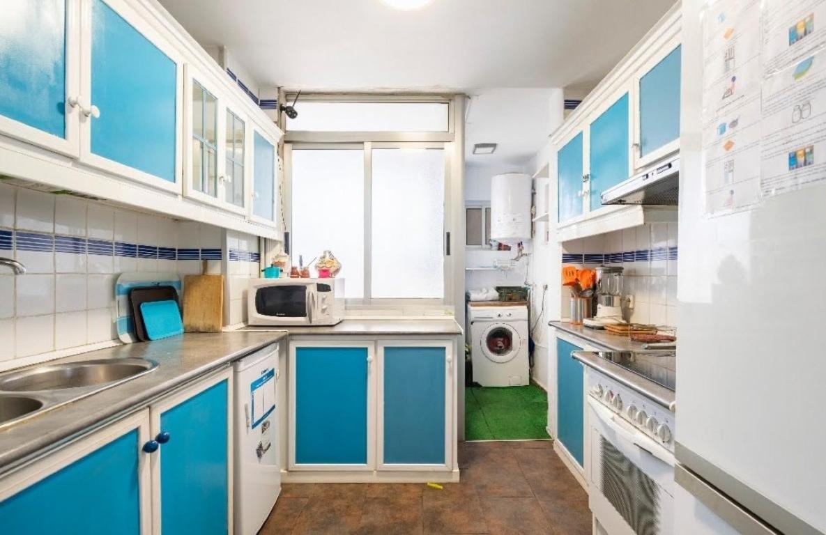 Habitaciones Privadas Con Cama Doble En Sevilla المظهر الخارجي الصورة