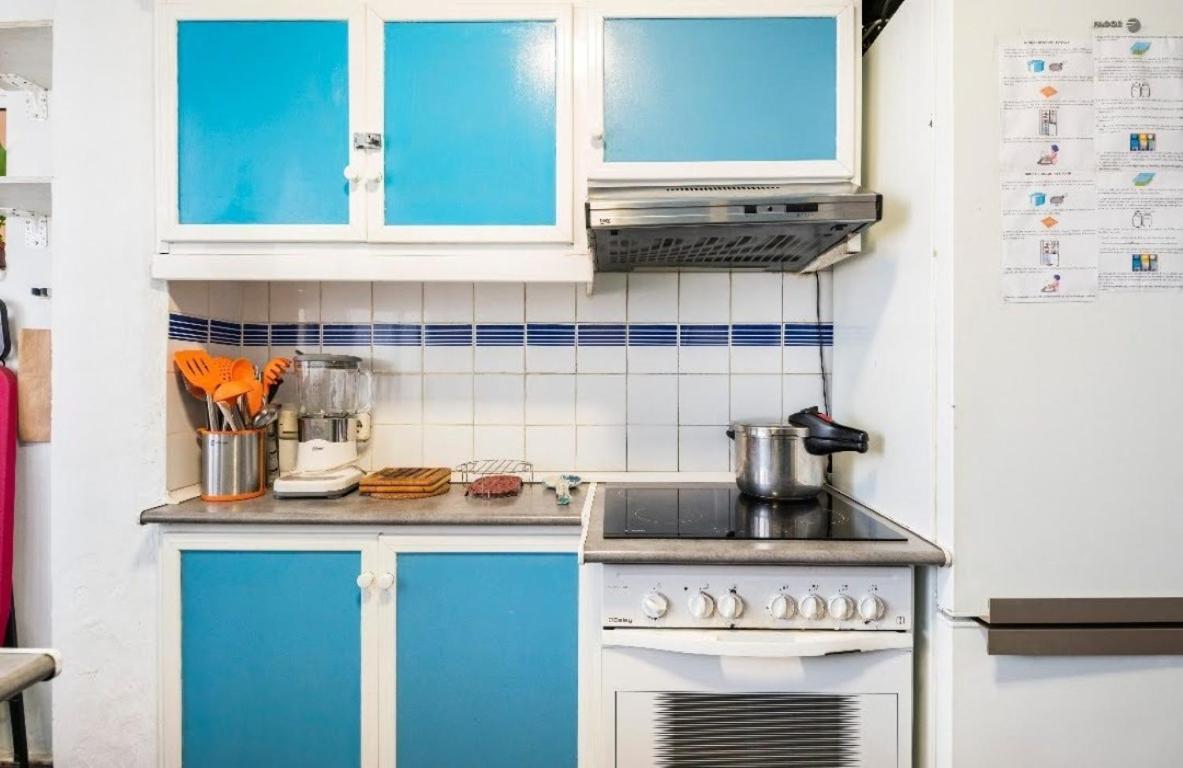 Habitaciones Privadas Con Cama Doble En Sevilla المظهر الخارجي الصورة